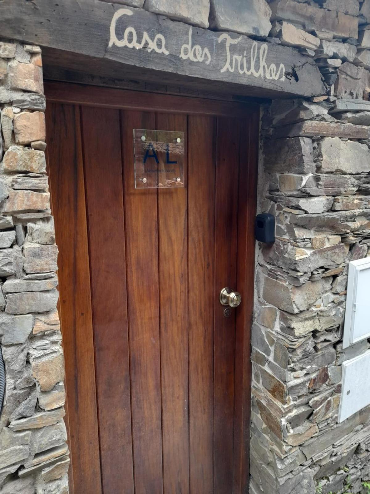 הוילה לאוסה Casa Dos Trilhos מראה חיצוני תמונה